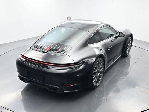 Used 2026 Porsche 911 Carrera image 36