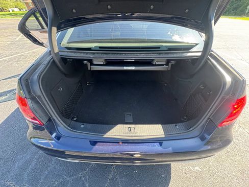 Used 2014 Mercedes-Benz E 350 Sedan w/ Premium 1 Package image 20