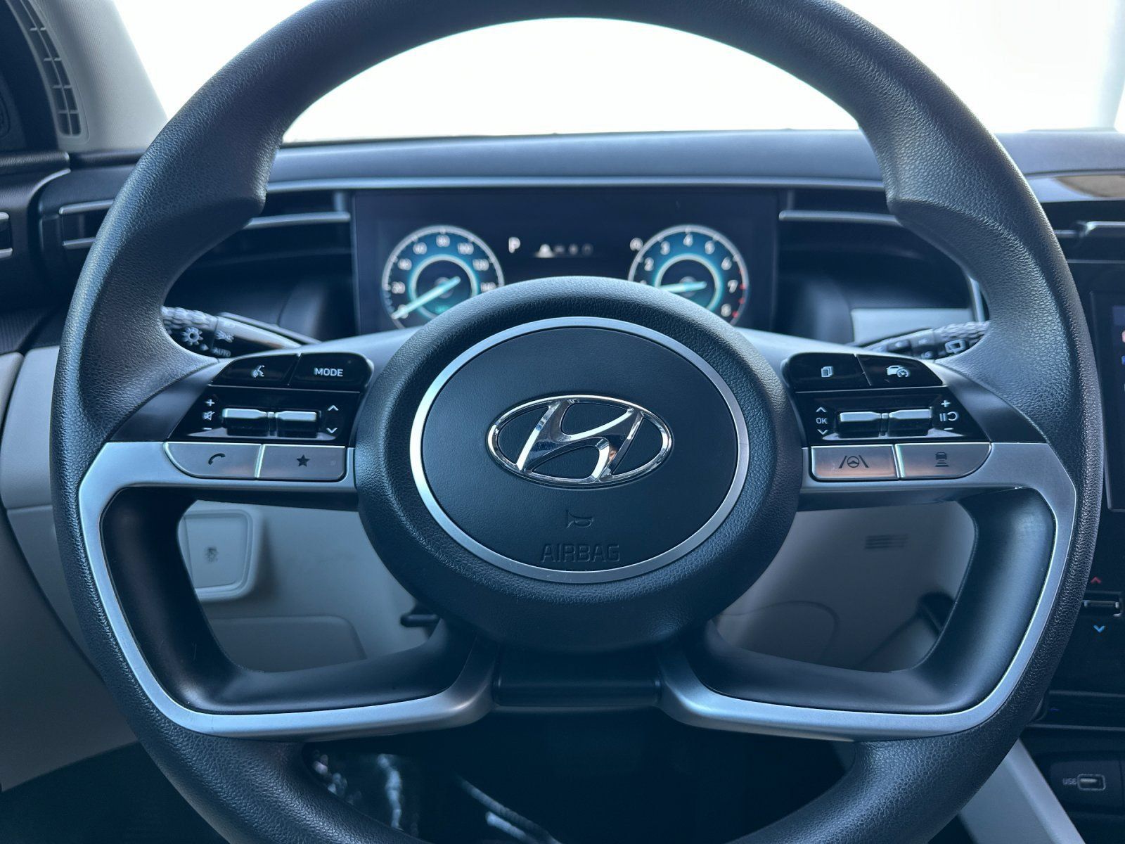 Used 2024 Hyundai Tucson SEL FWD image 22