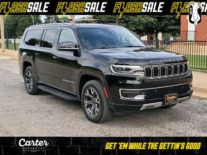 Used 2023 Jeep Wagoneer L Series III w/ Convenience Group I