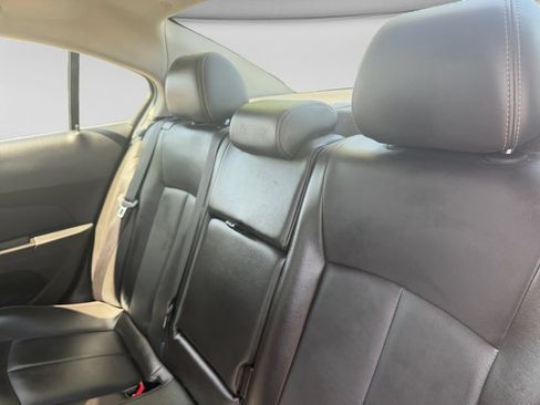 Used 2011 Chevrolet Cruze LTZ FWD image 33