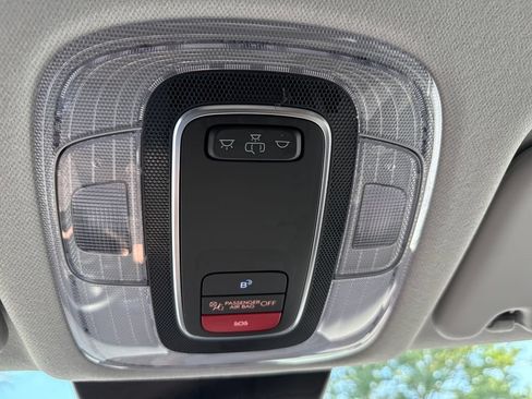Certified 2024 Hyundai Kona SEL AWD/4WD image 32