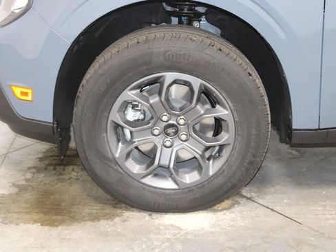 New 2026 Ford Maverick XLT FWD image 18