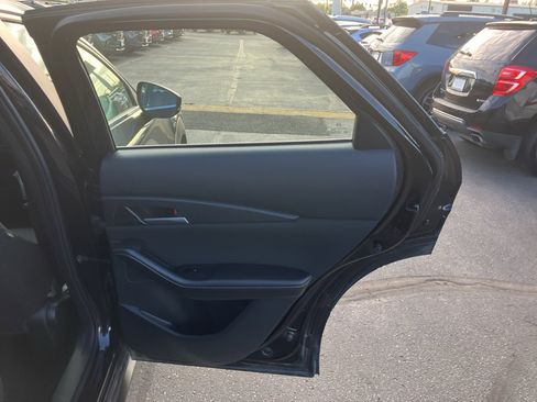 Used 2025 MAZDA CX-30 AWD 2.5 S image 16