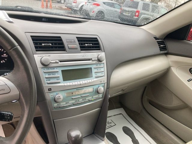 Used 2009 Toyota Camry Hybrid w/ Upgrade Pkg FWD image 24