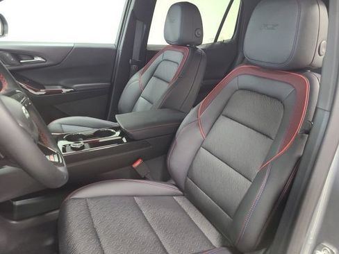 Used 2026 Chevrolet Equinox RS w/ LPO, Floor Liner Package AWD/4WD image 18