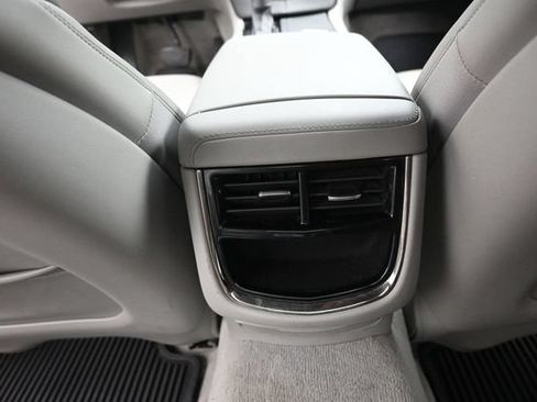 Used 2014 Cadillac CTS Sedan RWD image 28