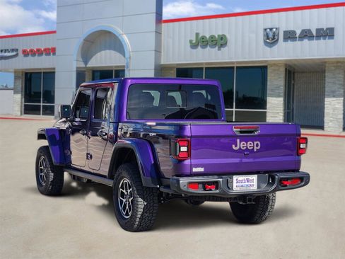 New 2026 Jeep Gladiator Rubicon AWD/4WD image 4