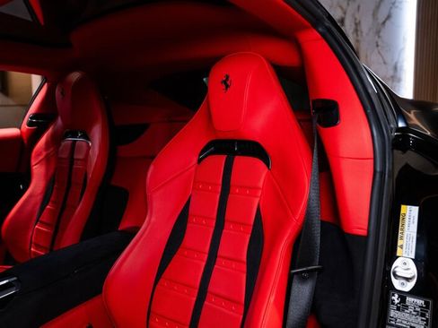 Used 2025 Ferrari 12Cilindri RWD image 7
