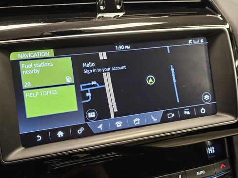 Used 2020 Jaguar F-PACE R-Sport image 25