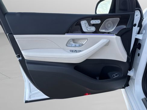 New 2026 Mercedes-Benz GLE 450 GLE 450 image 16