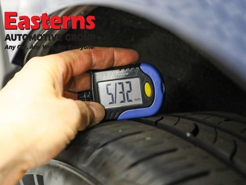 Used 2024 Ford Edge Titanium image 26