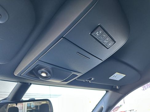 Used 2019 Dodge Grand Caravan SXT w/ Driver Convenience Group FWD image 21