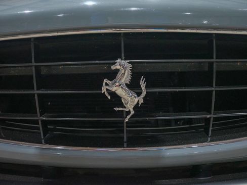 Used 2010 Ferrari California image 33