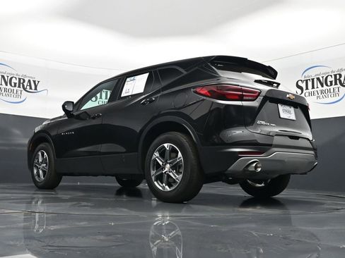 Used 2025 Chevrolet Blazer LT image 21
