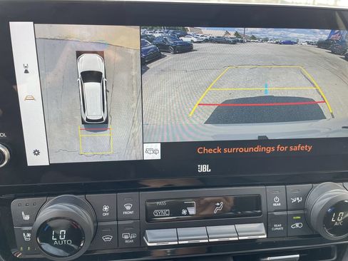 Certified 2024 Toyota Grand Highlander AWD image 20