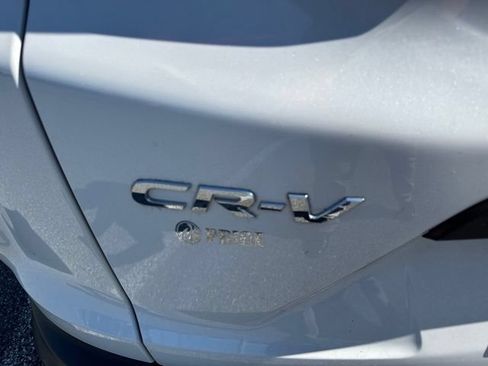 Used 2020 Honda CR-V LX image 8