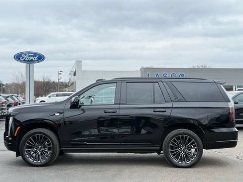 Used 2026 Cadillac Escalade Platinum Sport AWD/4WD image 65