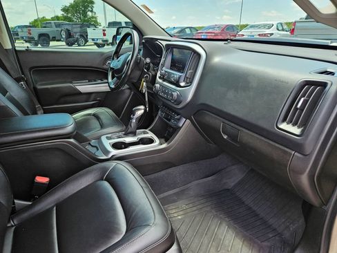 Used 2022 Chevrolet Colorado ZR2 w/ Colorado ZR2 Bison Edition AWD/4WD image 34