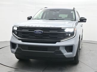 New 2026 Ford Expedition Active RWD video 2