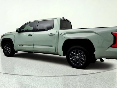 Used 2026 Toyota Tundra Platinum AWD/4WD image 7