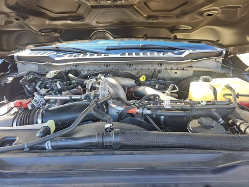 Used 2024 Ford F350 Lariat w/ Black Appearance Package image 10