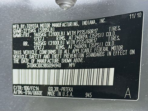 Used 2011 Toyota Sienna LE image 12