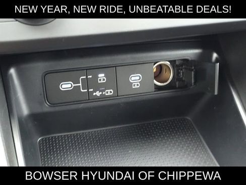 New 2026 Hyundai Santa Cruz SE image 9