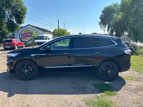 Used 2024 Buick Enclave Essence w/ Sport Touring Edition AWD/4WD image 7