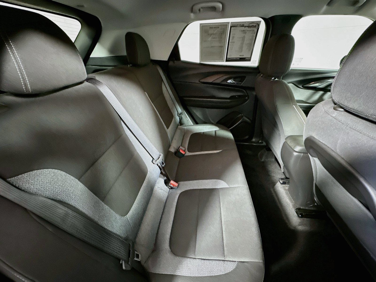 Used 2022 Chevrolet TrailBlazer LT FWD image 25