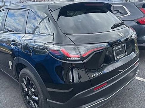 Used 2024 Honda HR-V Sport image 7