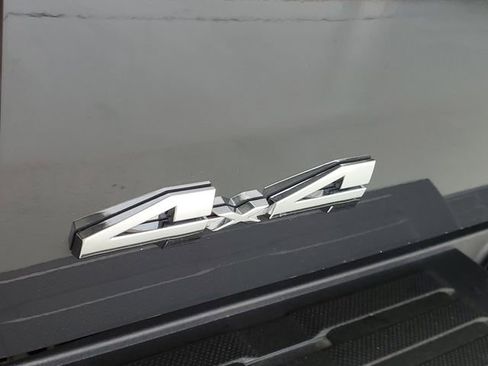 Used 2025 Toyota Tacoma SR image 8