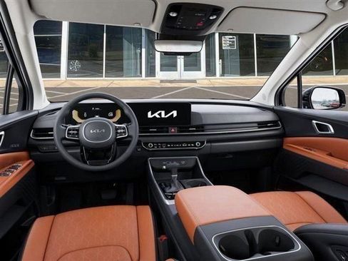 New 2026 Kia Carnival EX image 14
