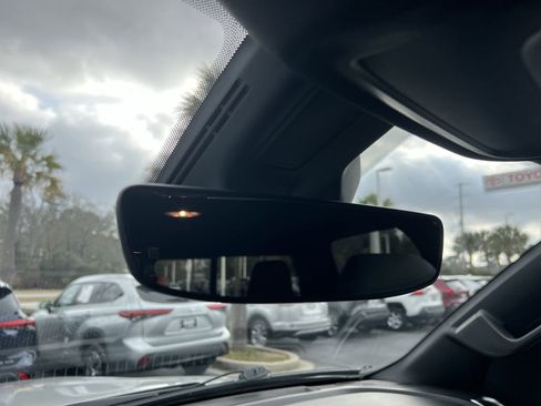 Used 2025 RAM 1500 Big Horn image 27