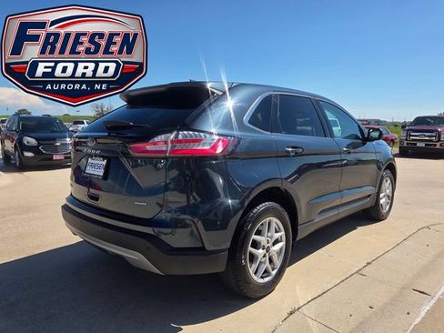 Used 2024 Ford Edge SEL w/ Convenience Package AWD/4WD image 7