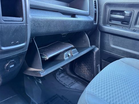 Used 2013 RAM 2500 Tradesman w/ Chrome Appearance Group AWD/4WD image 18