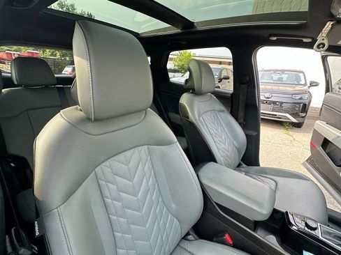 Used 2023 Kia Sportage X-Line w/ X-Line Premium Package AWD/4WD image 37