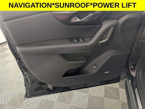Used 2019 Chevrolet Blazer RS FWD image 10