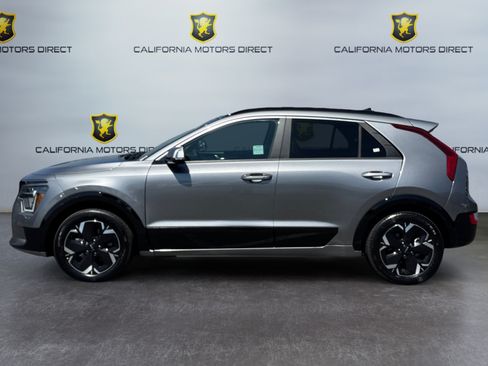 Used 2025 Kia Niro Wind FWD image 2