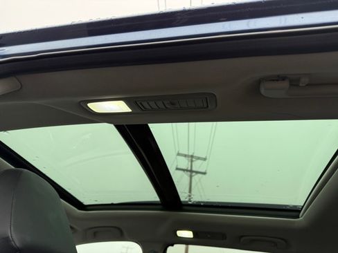 Used 2021 Subaru Ascent Touring image 22