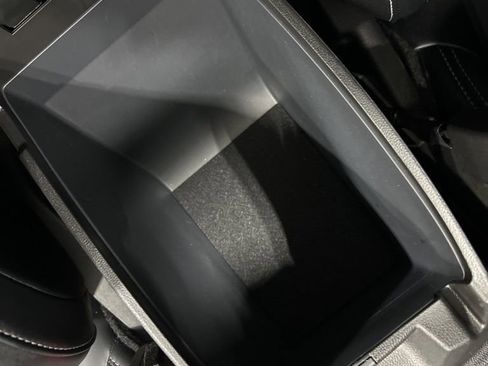 Certified 2025 Ford Escape Platinum image 29