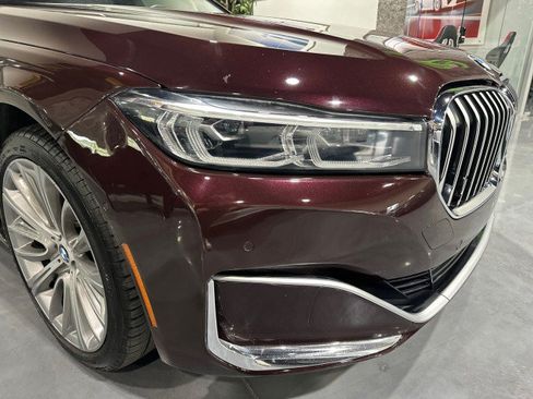 Used 2020 BMW 750i xDrive w/ Executive Package AWD/4WD image 17