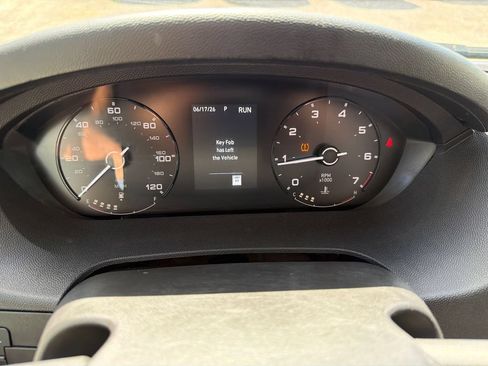 Used 2025 RAM ProMaster 2500 w/ Convenience Group FWD image 7