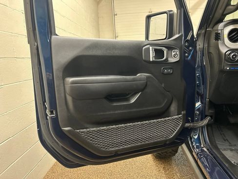 Used 2025 Jeep Wrangler Unlimited Sport S 4xe AWD/4WD image 7