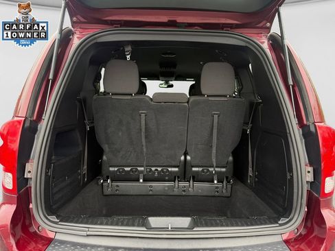 Used 2018 Dodge Grand Caravan SE FWD image 18