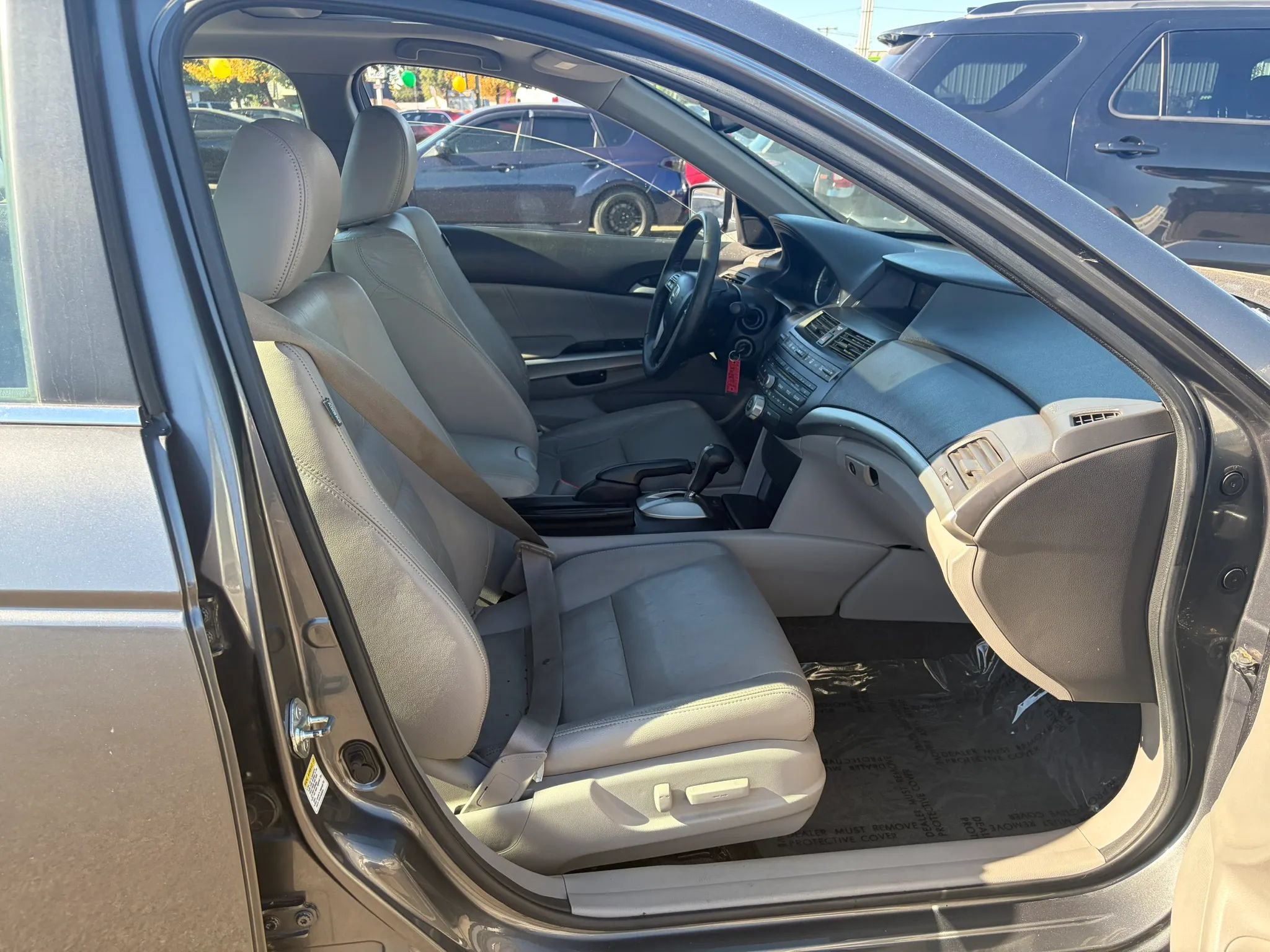 Used 2010 Honda Accord EX-L image 16