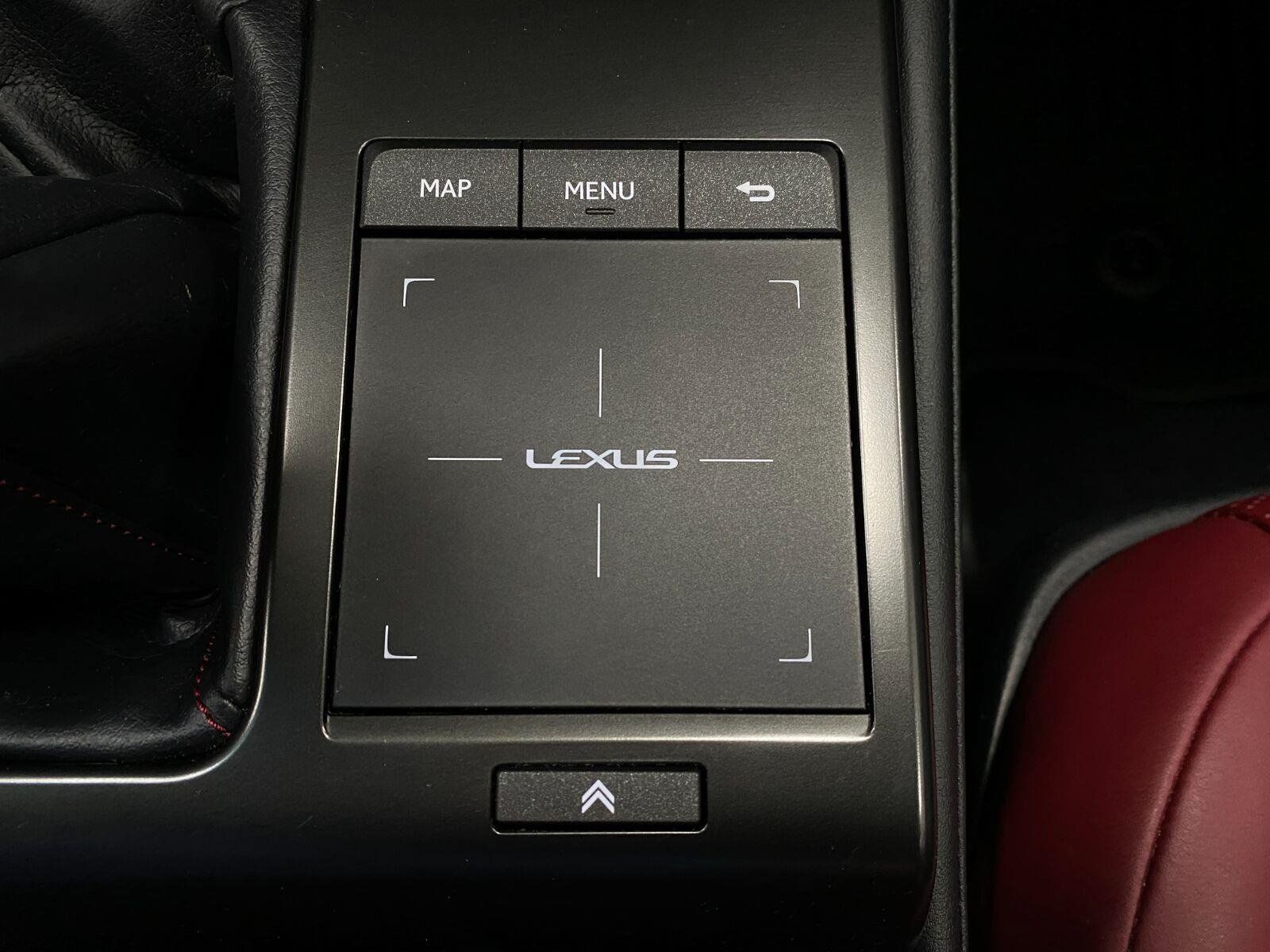 Used 2023 Lexus GX 460 Luxury w/ Sport Design Package AWD/4WD image 29