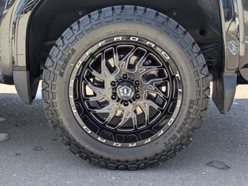Used 2021 GMC Sierra 1500 Denali w/ Denali Ultimate Package AWD/4WD image 55