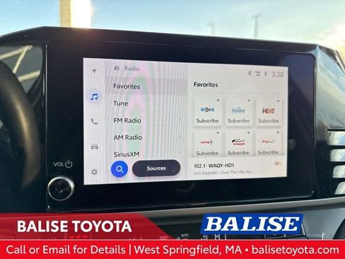 Used 2025 Toyota Camry LE w/ Convenience Package image 15