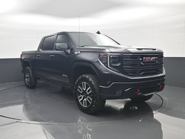 Used 2023 GMC Sierra 1500 AT4 w/ AT4 Premium Package AWD/4WD image 3
